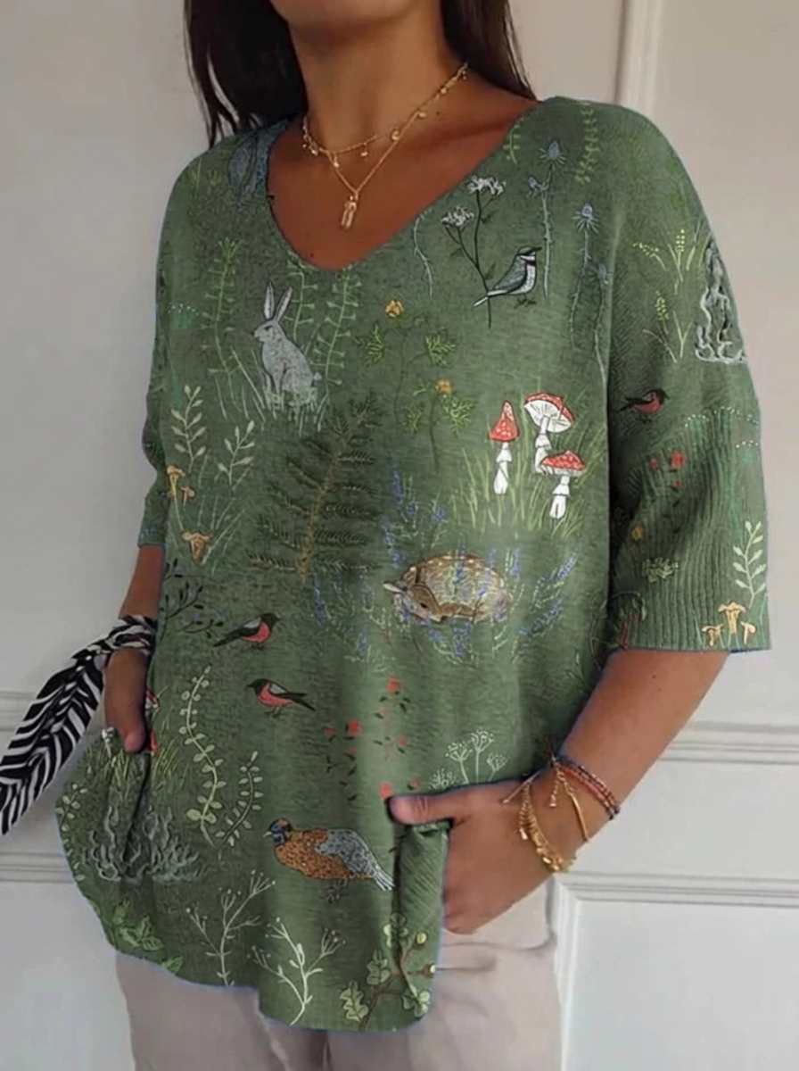 Woodland And Animals Repeat Pattern Printed Women's Casual Pullover Knit - Plus size model