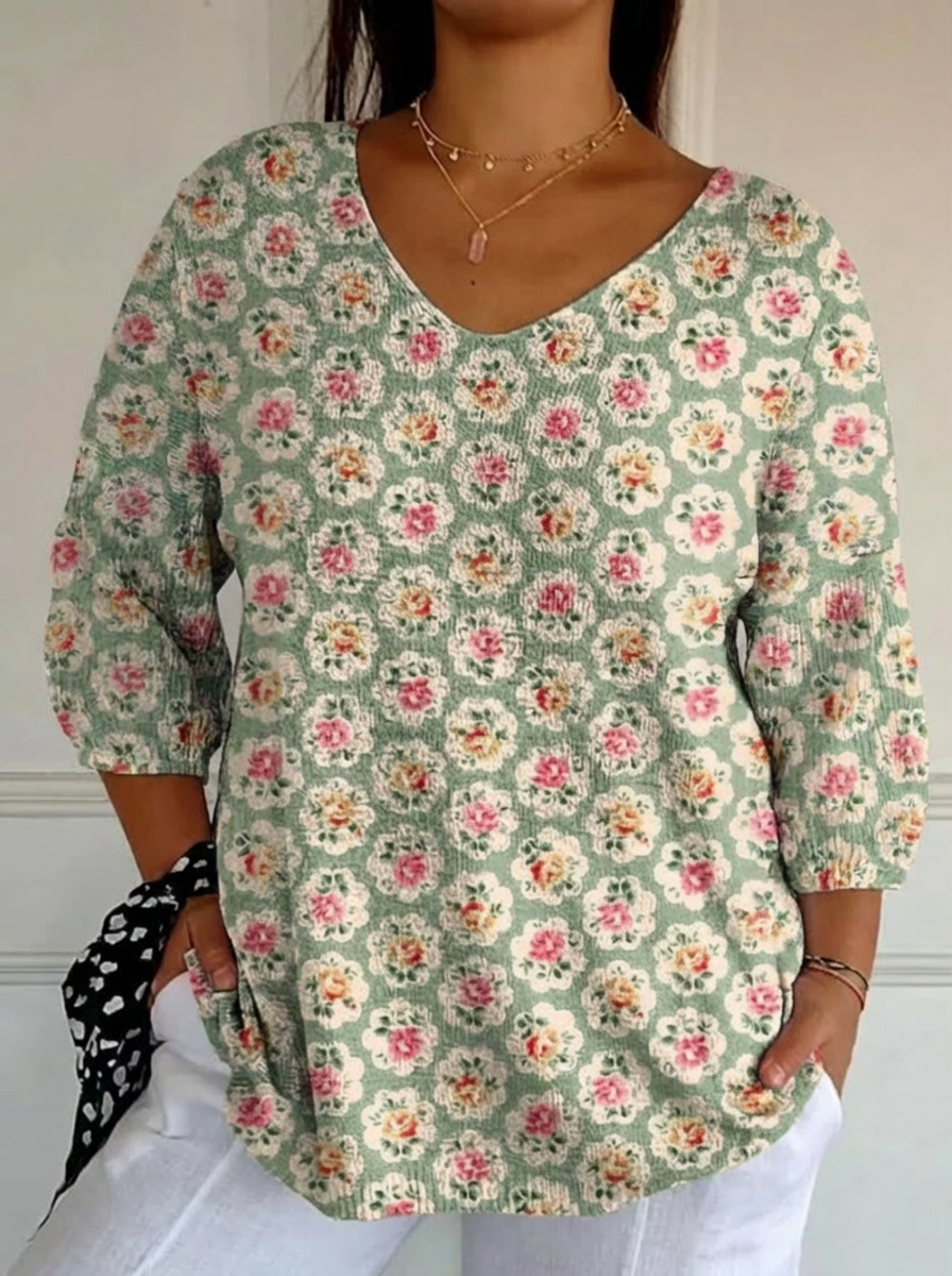 Women's Vintage Ethnic Floral Art Print Casual Pullover Knit - Plus size model