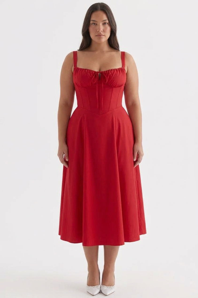 Amélie Midi Dress - Plus size model