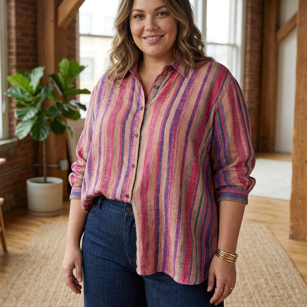 Charlotte - Cotton Digital Printed Comfort Shirt - Plus size model