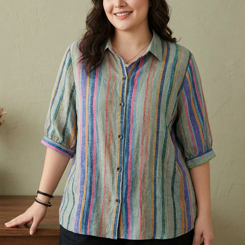 Charlotte - Cotton Digital Printed Comfort Shirt - Plus size model