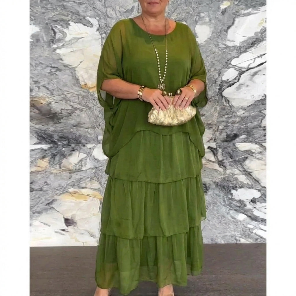 Susan | Long and Flowing Elegant Dress - Plus size model