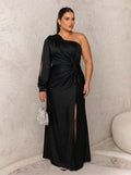 Saryxiah | Elegant Maxi Dress - Plus size model