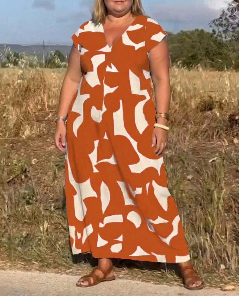 Lysandra | Sophisticated Maxi Dress - Plus size model