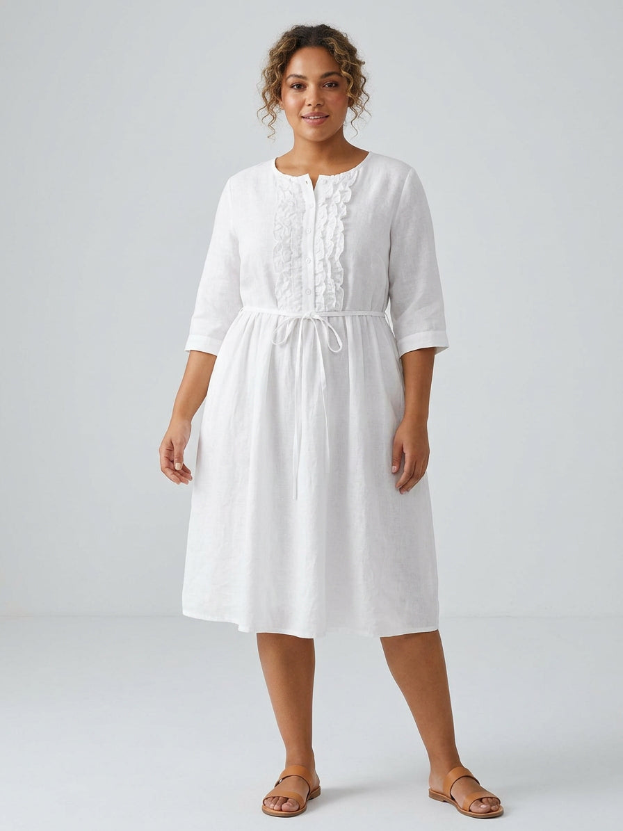 Karynthe | Elegant Dress - Plus size model