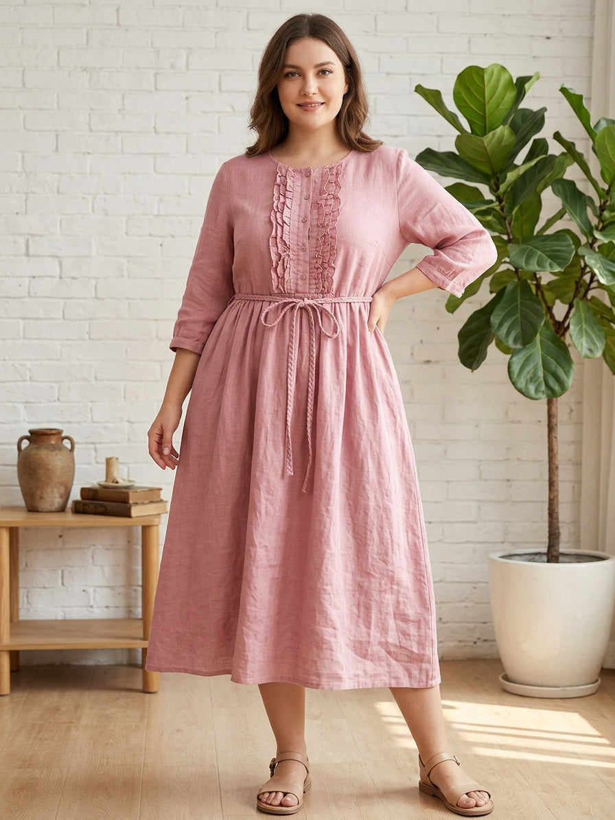 Karynthe | Elegant Dress - Plus size model