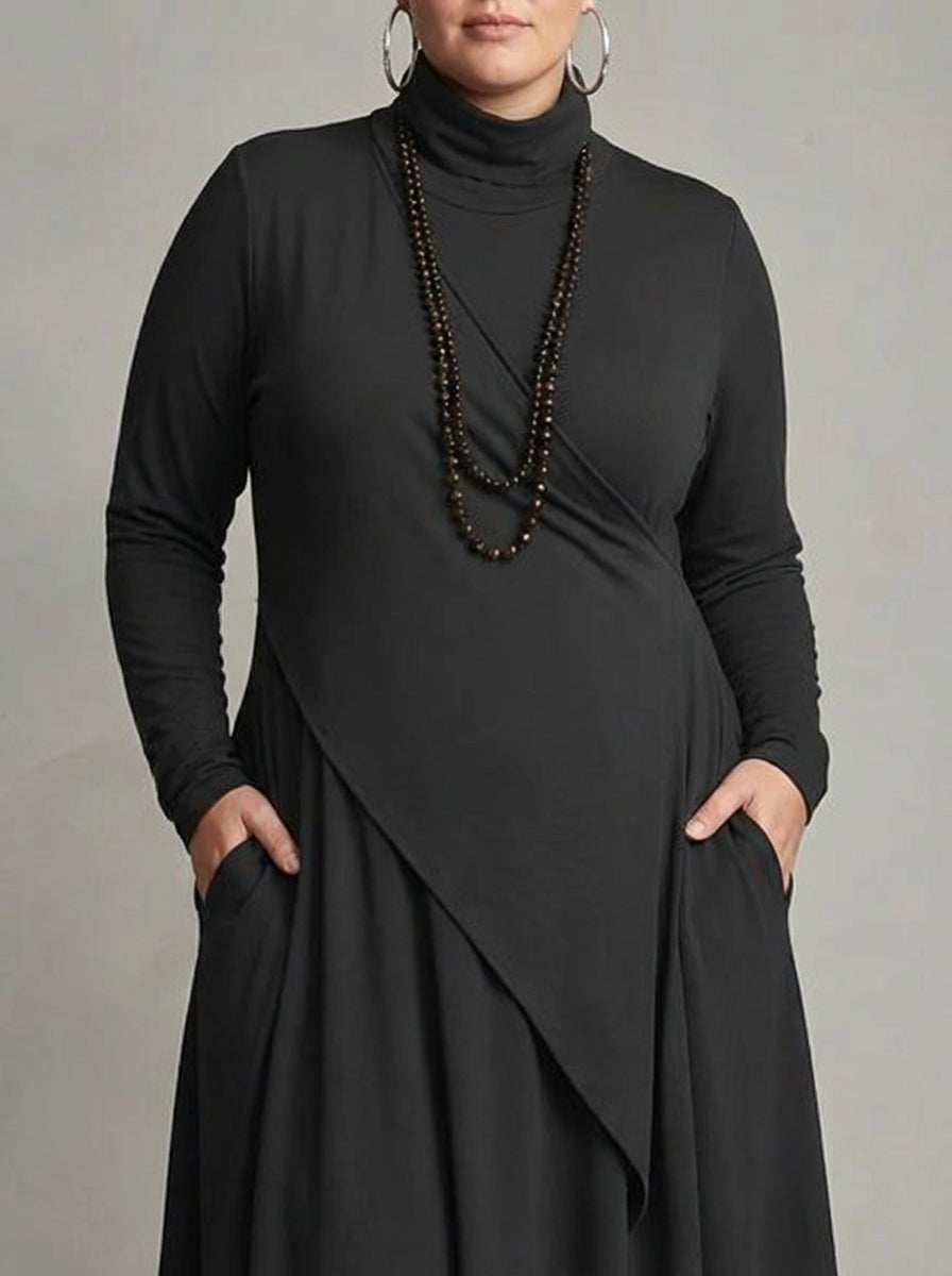 Evelyn | Elegant Maxi Dress - Plus size model