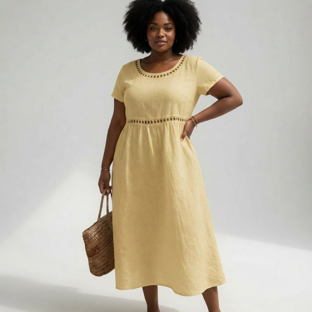 Pernelle™ — Mid-length dress 100% cotton embroidered with soft femininity - Plus size model