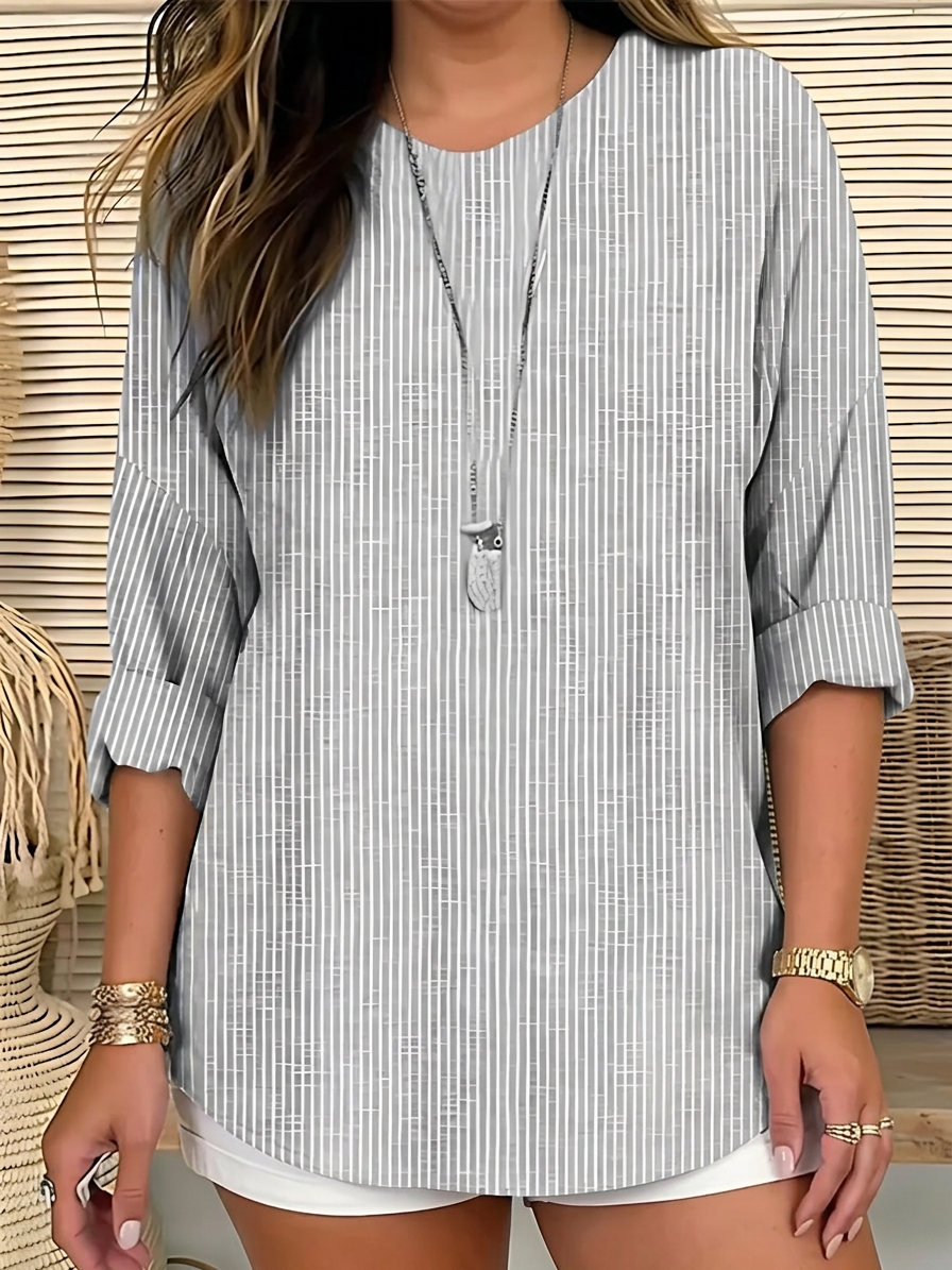 Cecilia™ | Trendy Striped Blouse - Plus size model