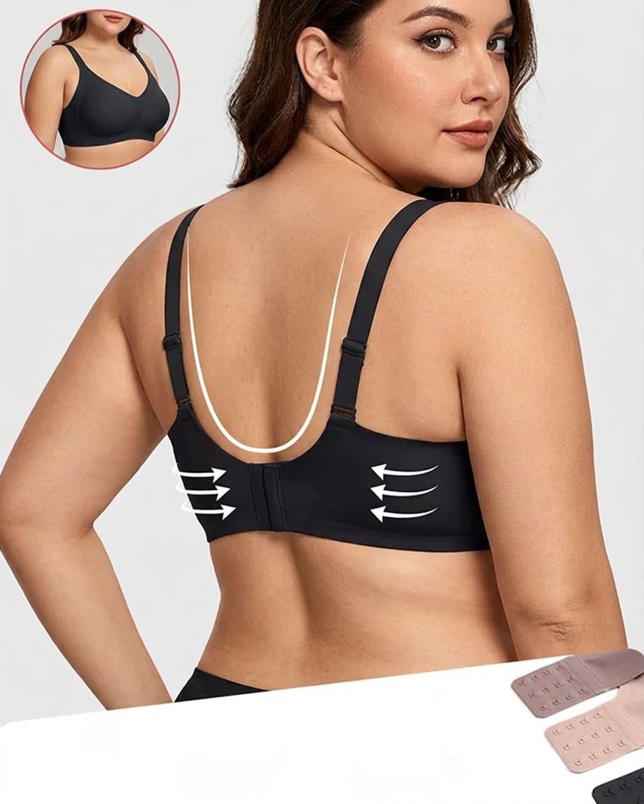 Seamless Gel Bra - Plus size model