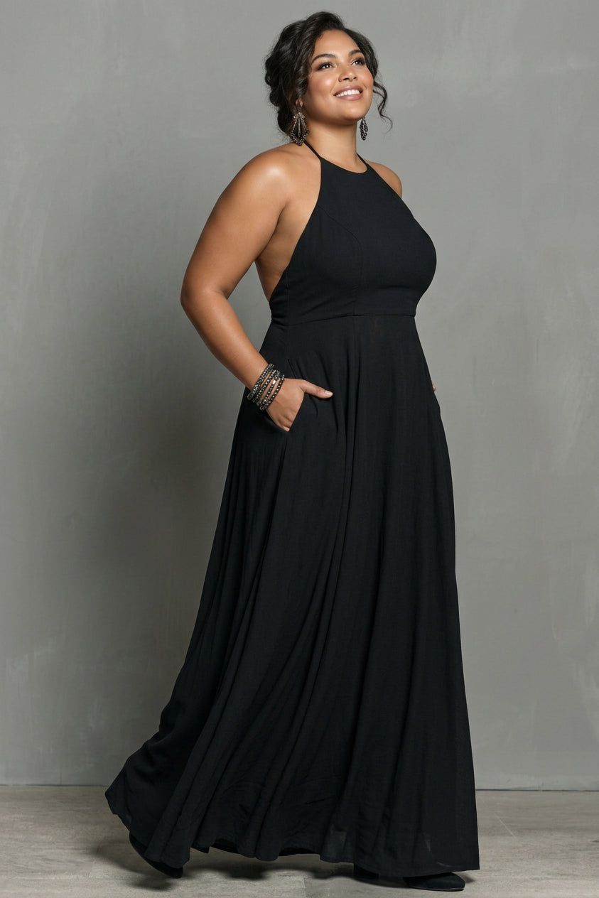 Lawson - Multi-Color Halter Open-Back Textured Maxi Dress - Plus size model