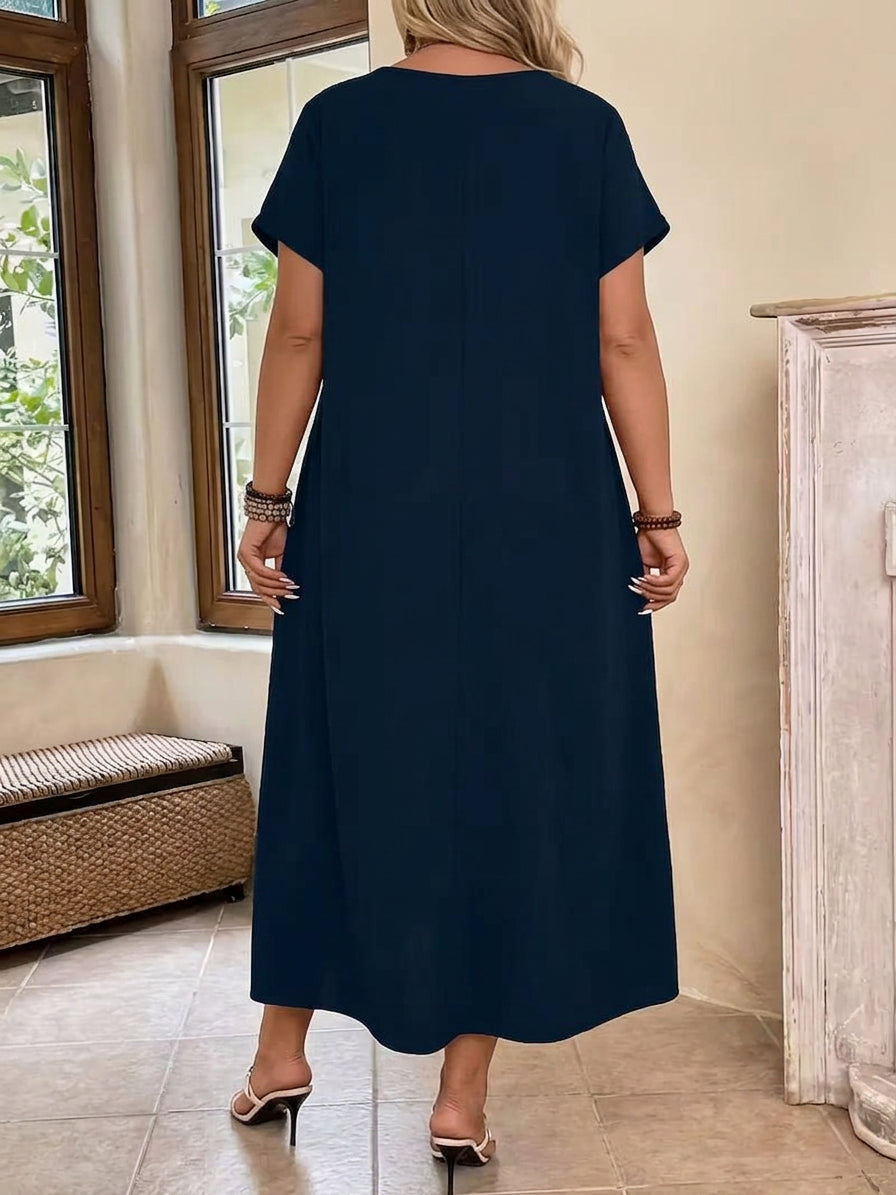 Margaux™ — Elegant and Minimalist Long Dress - Plus size model