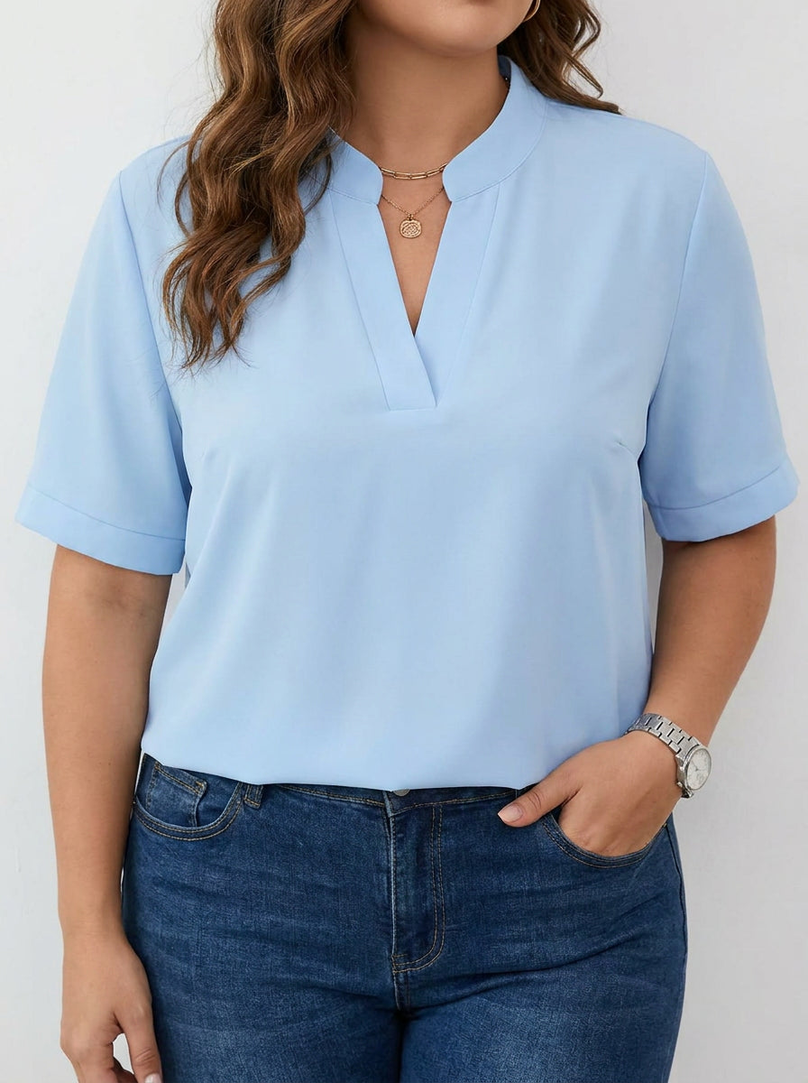 Élise — Elegant blouse with refined collar - Plus size model