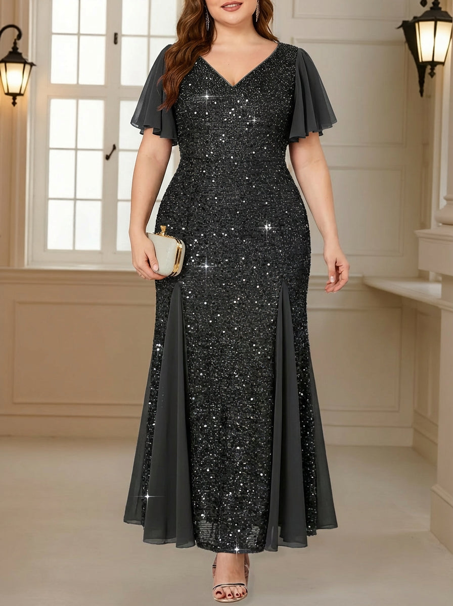 Eleanor | Timeless Holiday Evening Dress - Plus size model