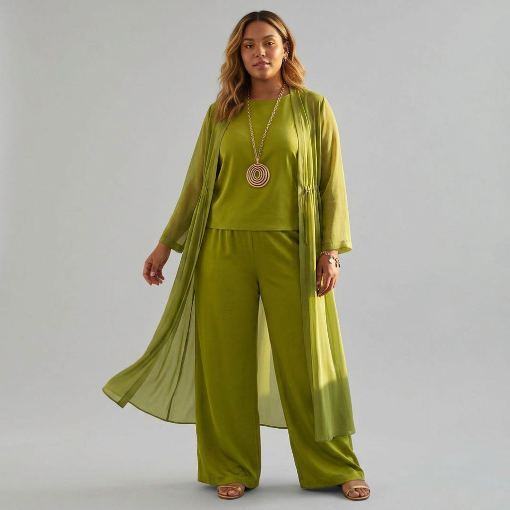 Elvira™ | Elegant and Comfortable Dress - Plus size model