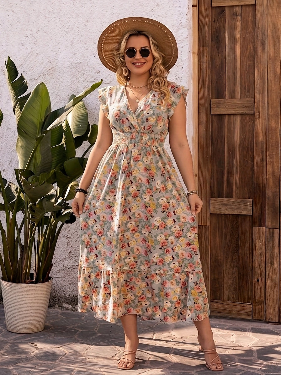Mirella - Summer Elegance Dress - Plus size model