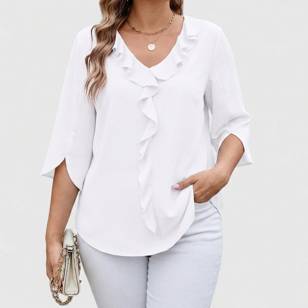 Debby | Elegant Blouse - Plus size model