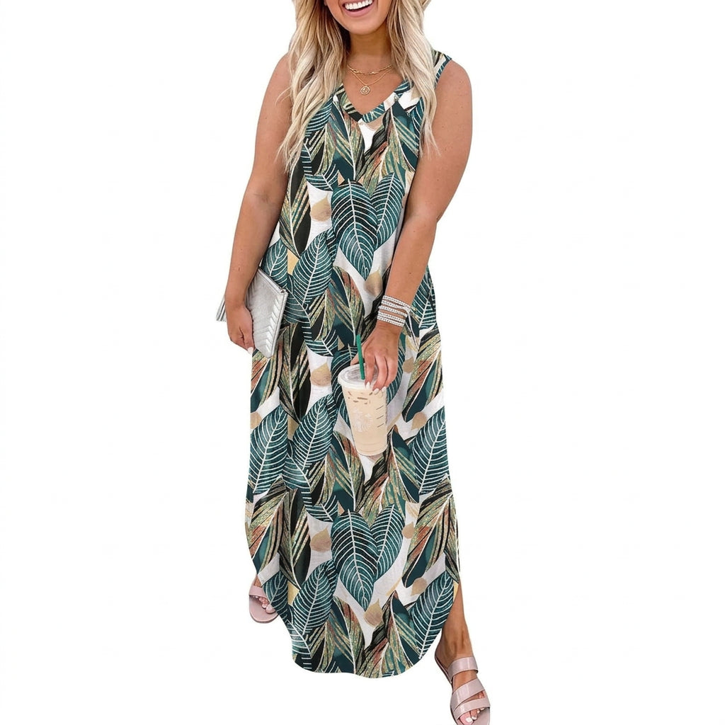 Zahara - Boho Sleeveless Dress - Plus size model