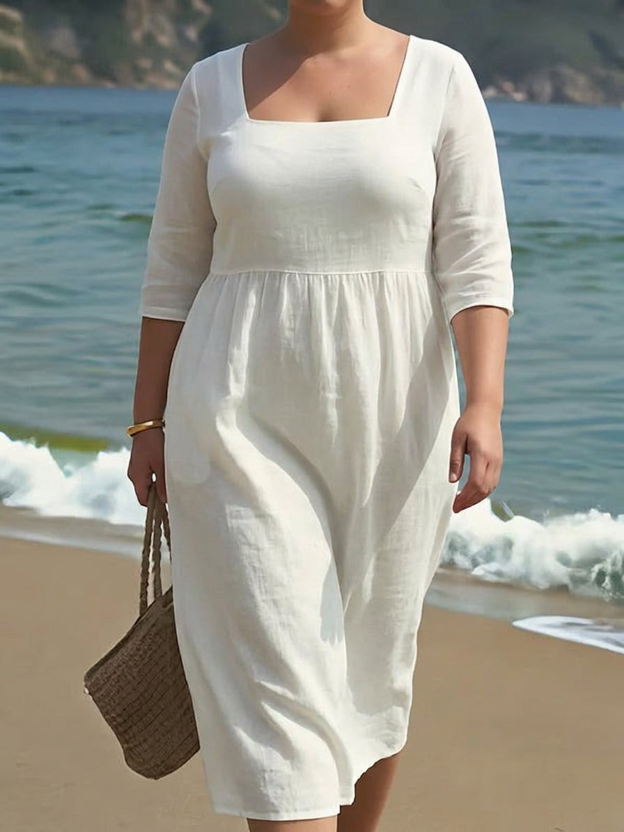 Amira - Elegant Casual Dress - Plus size model