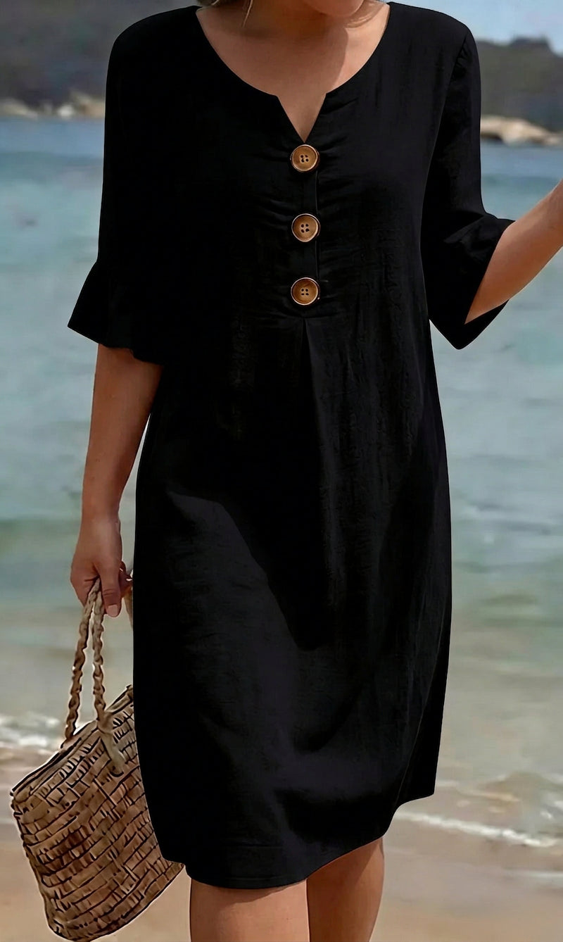 Annika - Elegant Casual Dress - Plus size model
