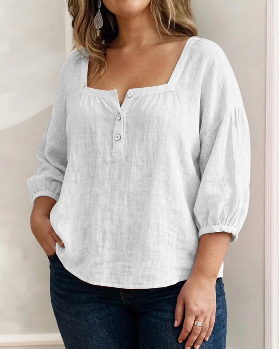 Nina | Puff Sleeve Blouse - Plus size model