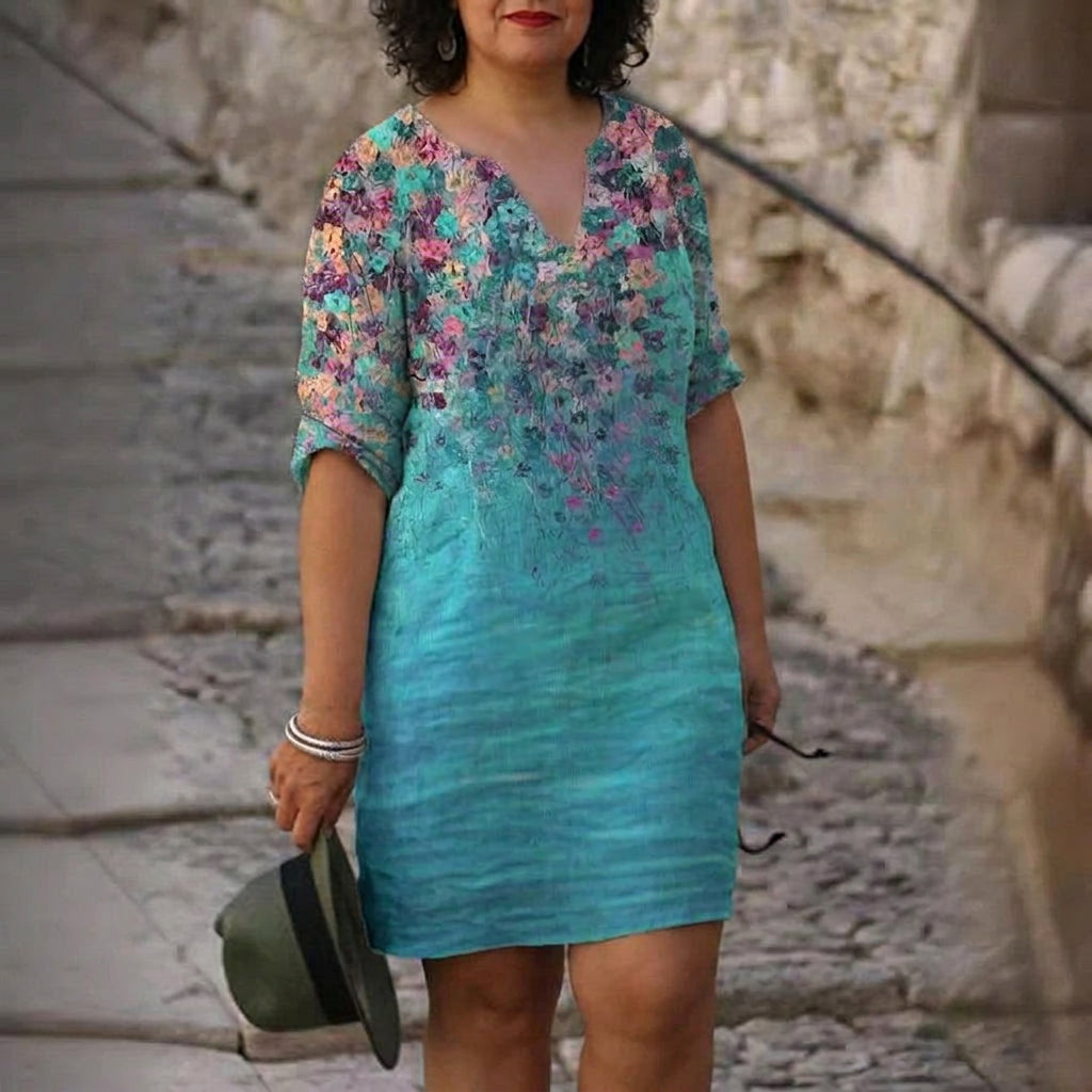 Celestine Floral Dress: Effortless Everyday Elegance - Plus size model