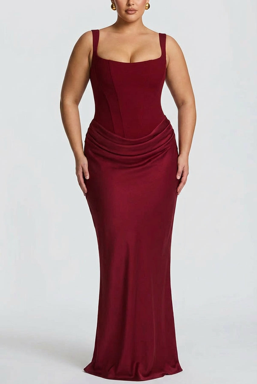 CELESTE | SQUARE NECK MAXI DRESS - Plus size model