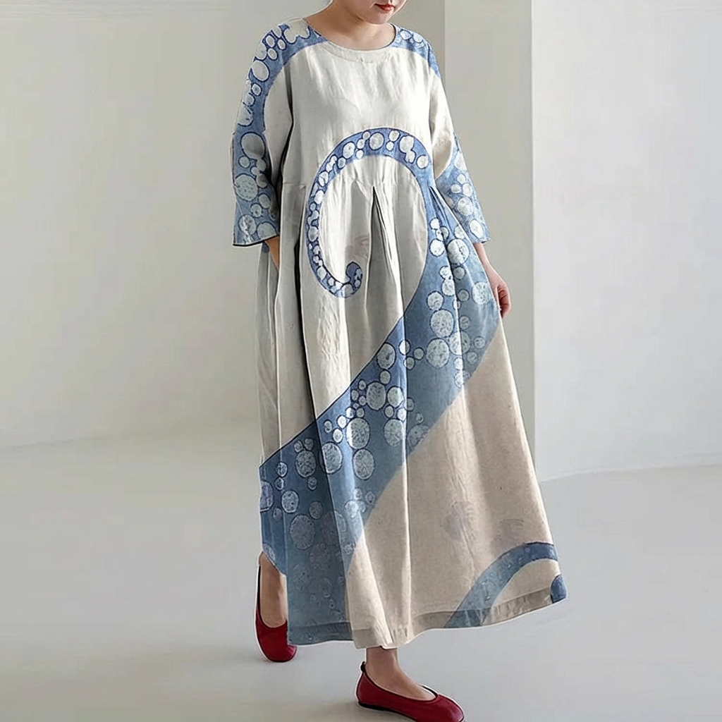 Women‘s Octopus Art Linen Blend Casual Maxi Dress - Plus size model