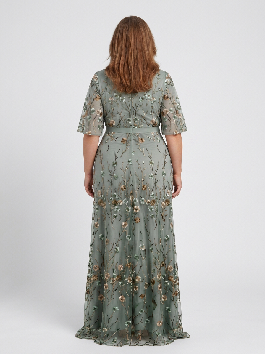 Stella & Grace™ | Floral V Neck Short Sleeve Maxi Dress - Plus size model