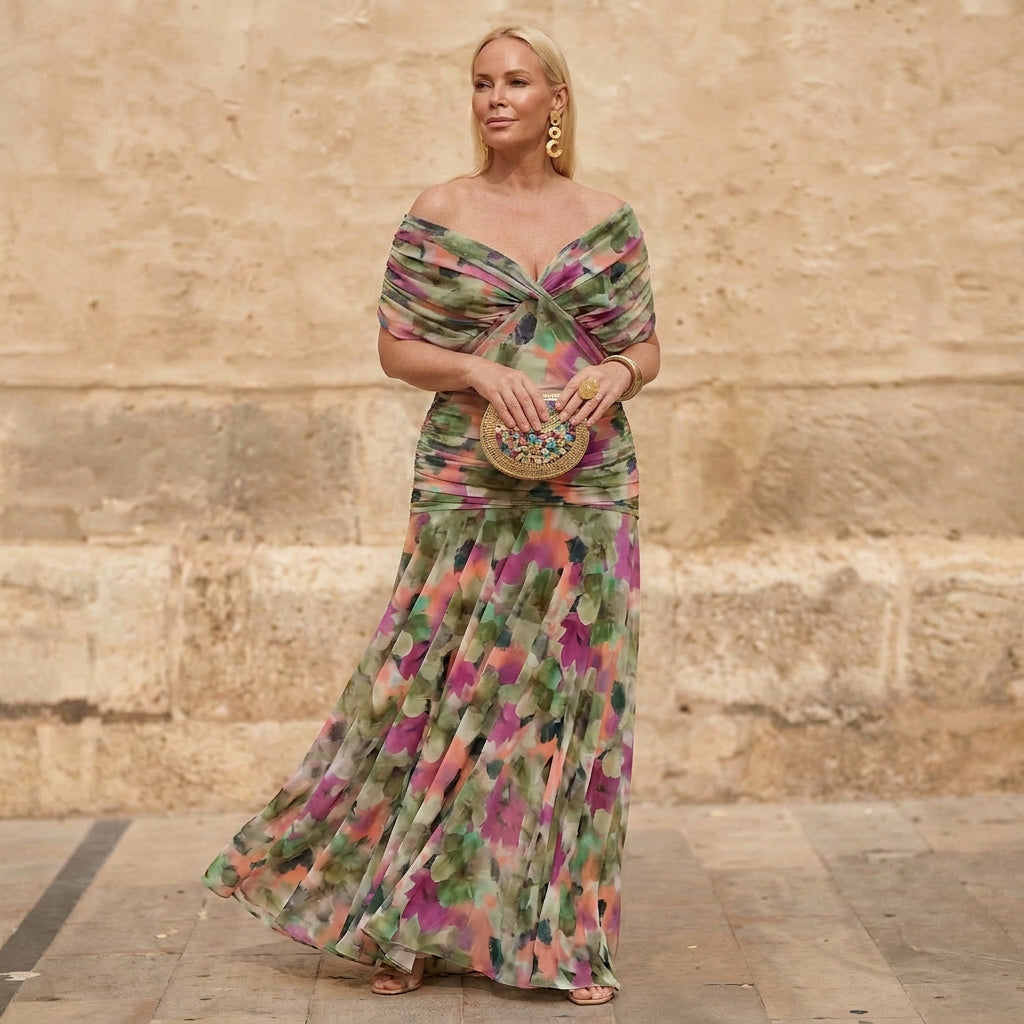 Florendra | elegant dress - Plus size model