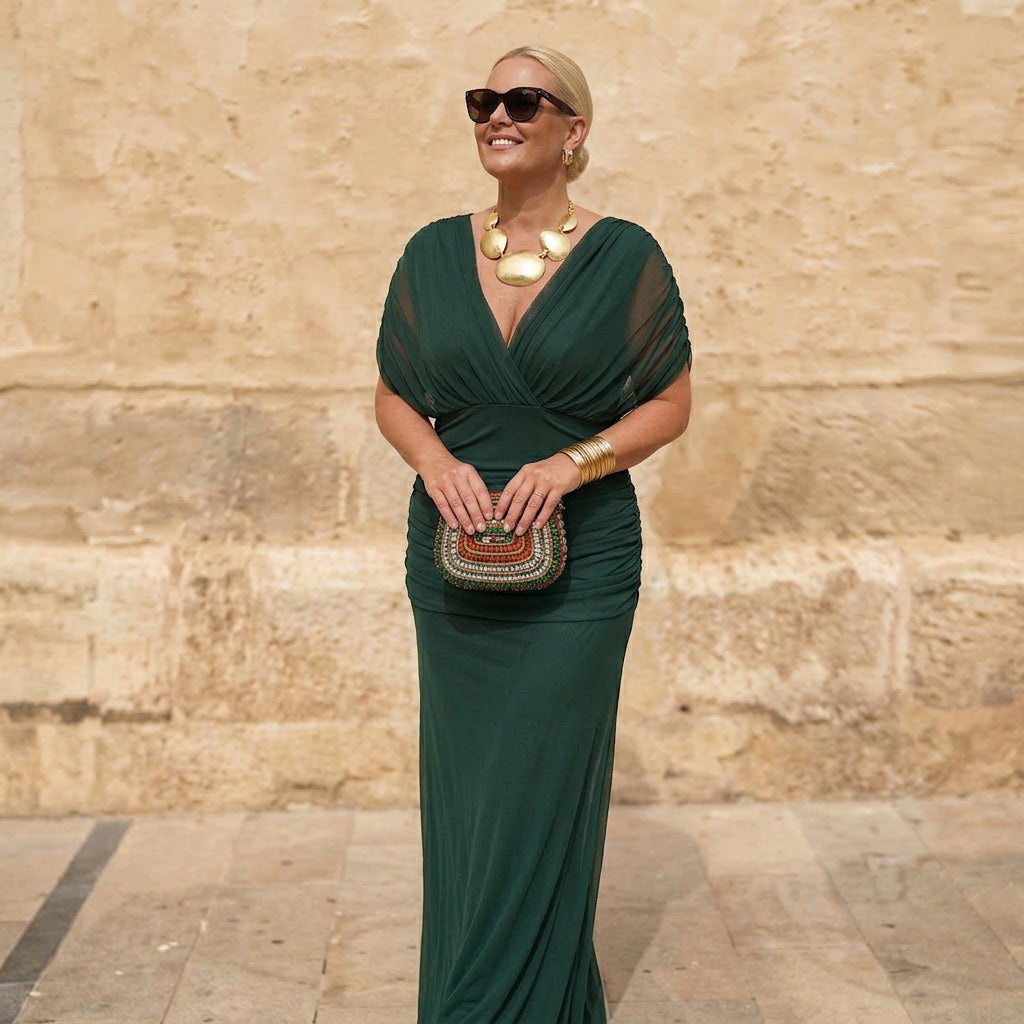 Florendra | elegant dress - Plus size model