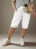 Beatrice | Trousers with drawstring and side pockets - Plus size model