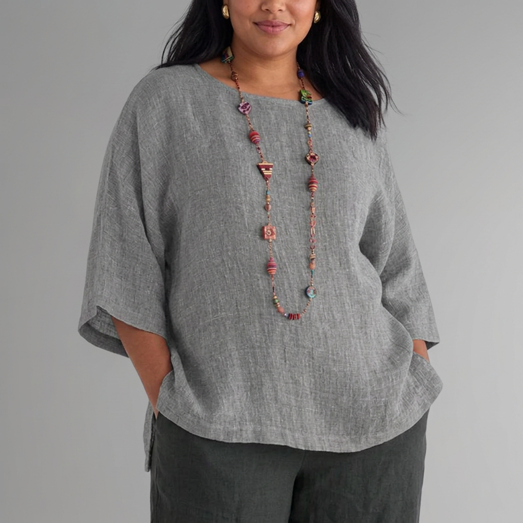 Marian | T-shirt with round neck and 3/4 sleeves - Plus size model