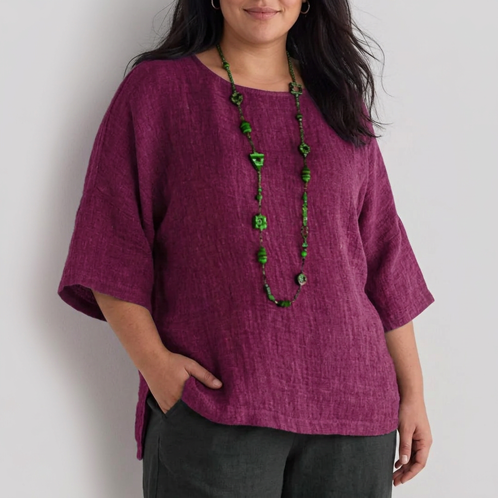 Marian | T-shirt with round neck and 3/4 sleeves - Plus size model