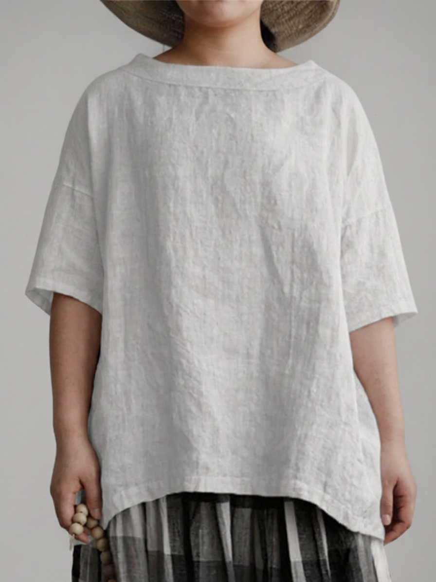 Viktoria┃Oversized vintage tunic with boat neck - Plus size model