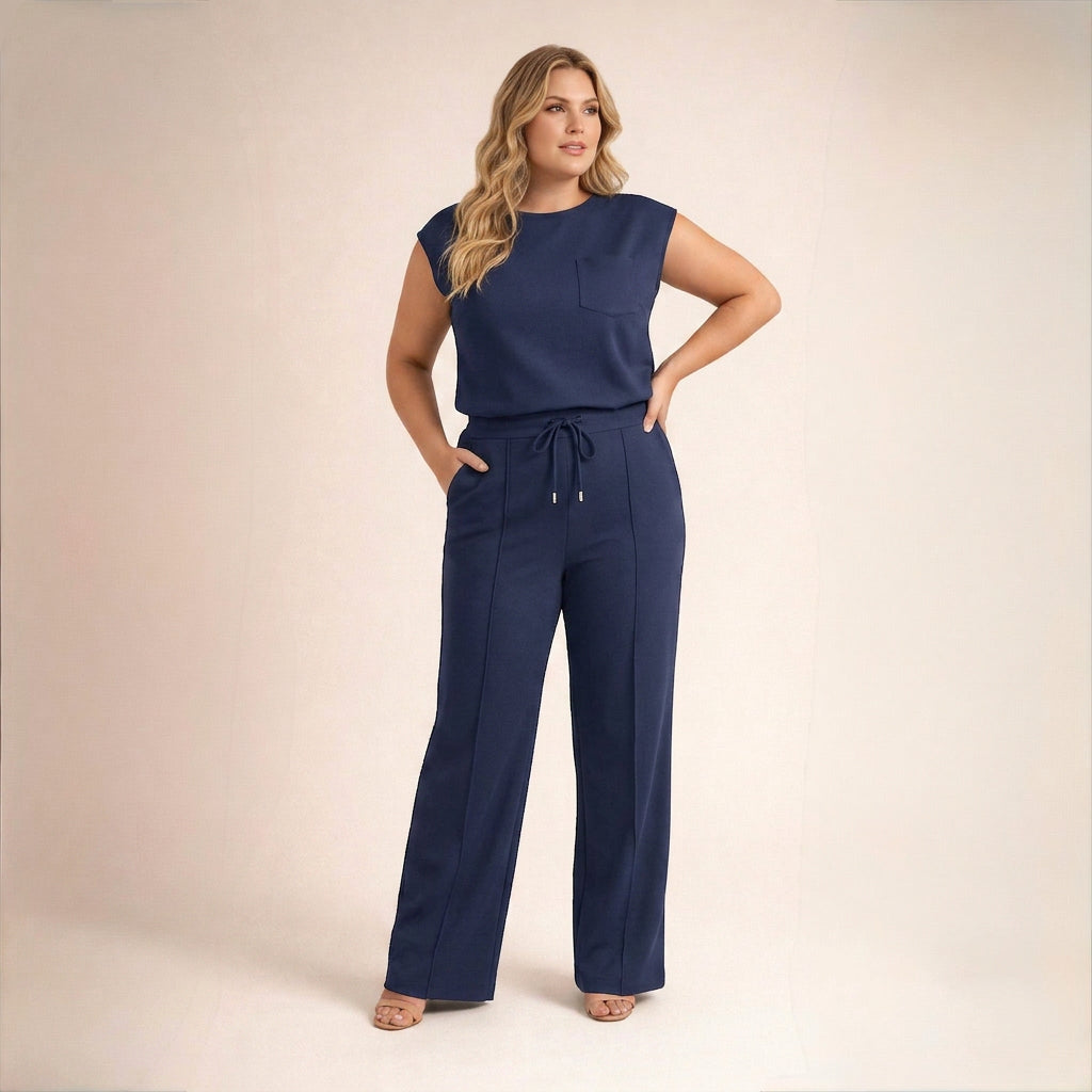 Paulina | Comfortable Daily Set - Plus size model