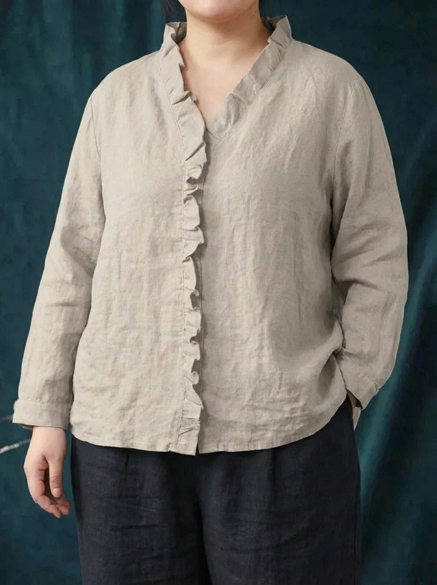 Eline | Elegant Linen Summer Blouse - Plus size model