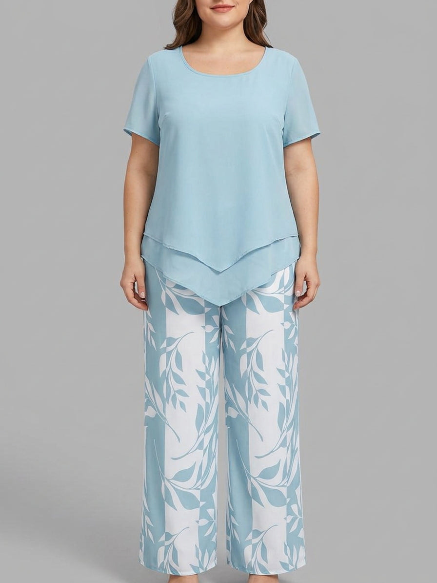 Avy™ | Casual Leaf Print Two-Piece Set - Plus size model