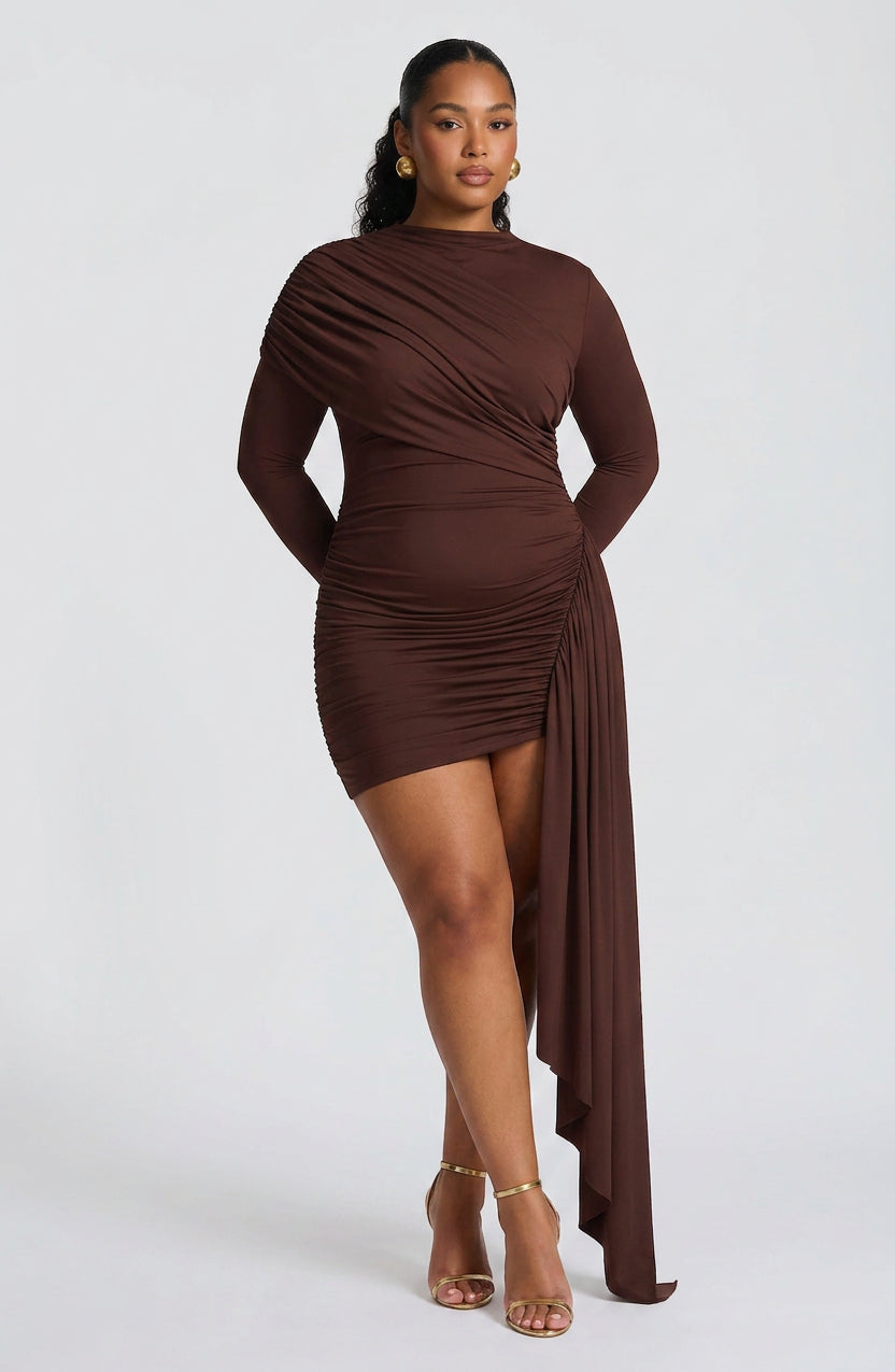 Jovanna Mini Dress - Plum Brown - Plus size model