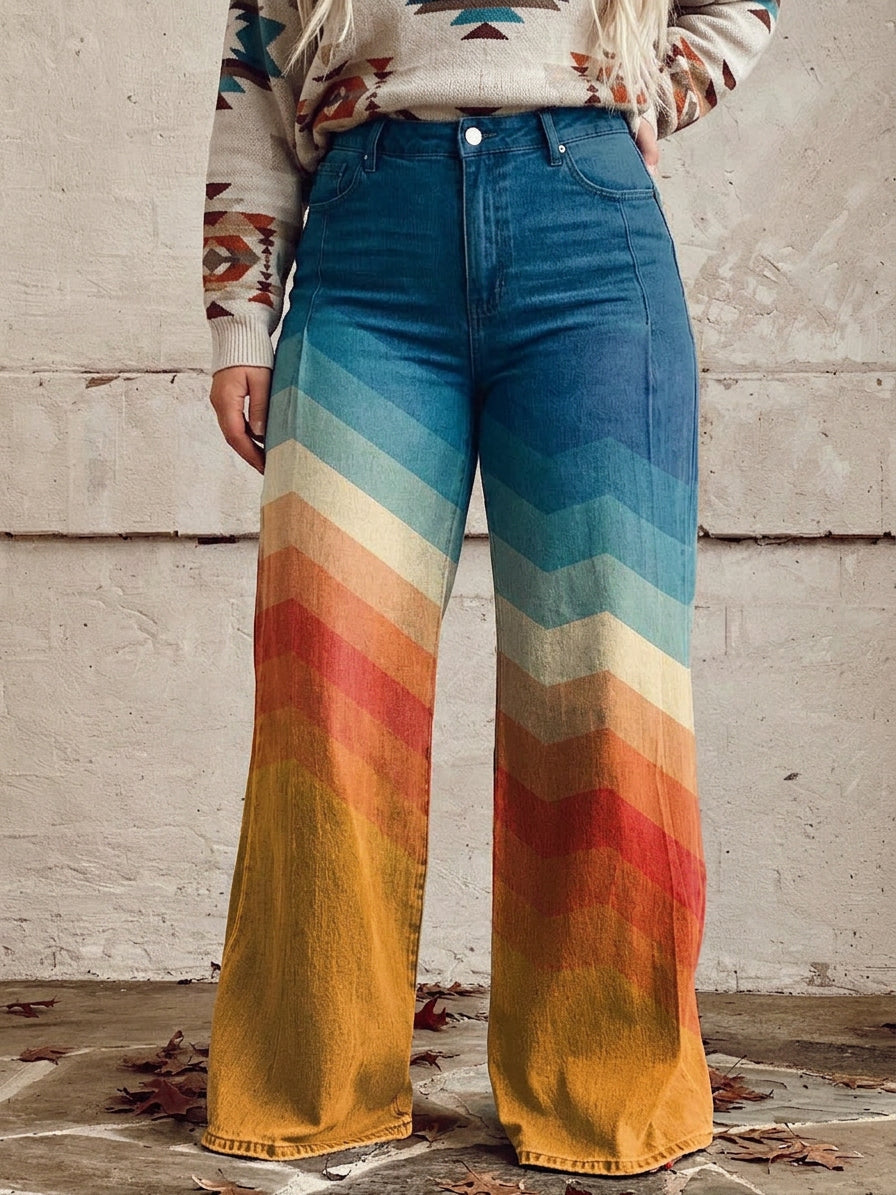 Léa - Elegant Retro Zigzag Pants - Plus size model