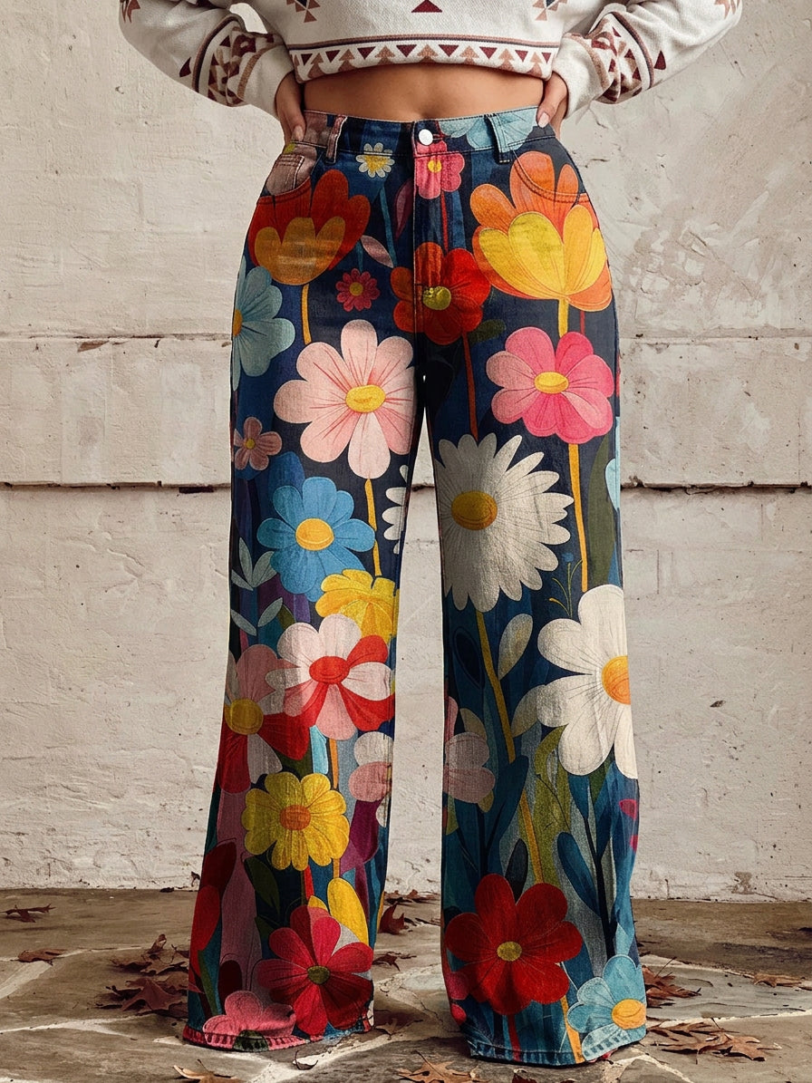 Léna - Floral Wide Pants - Plus size model