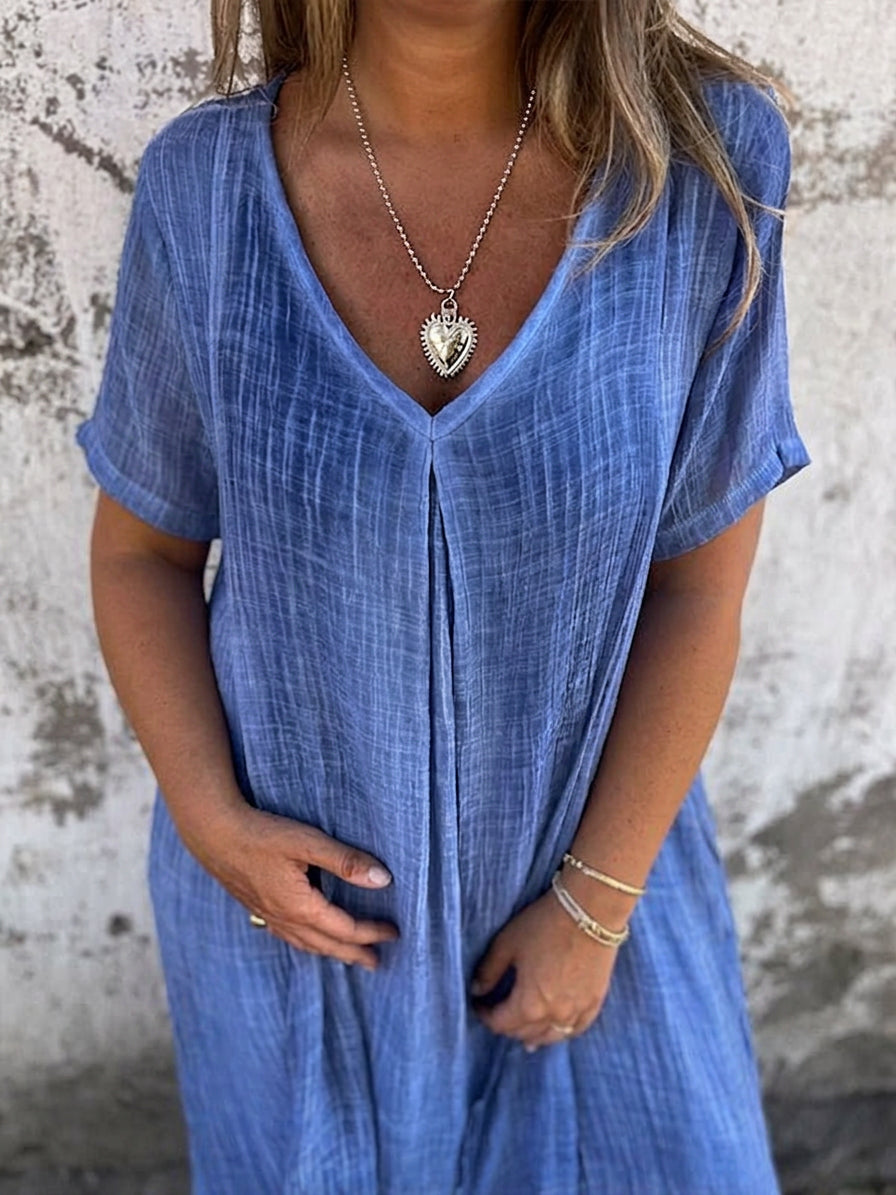 Isolde | Linen Midi Dress - Plus size model