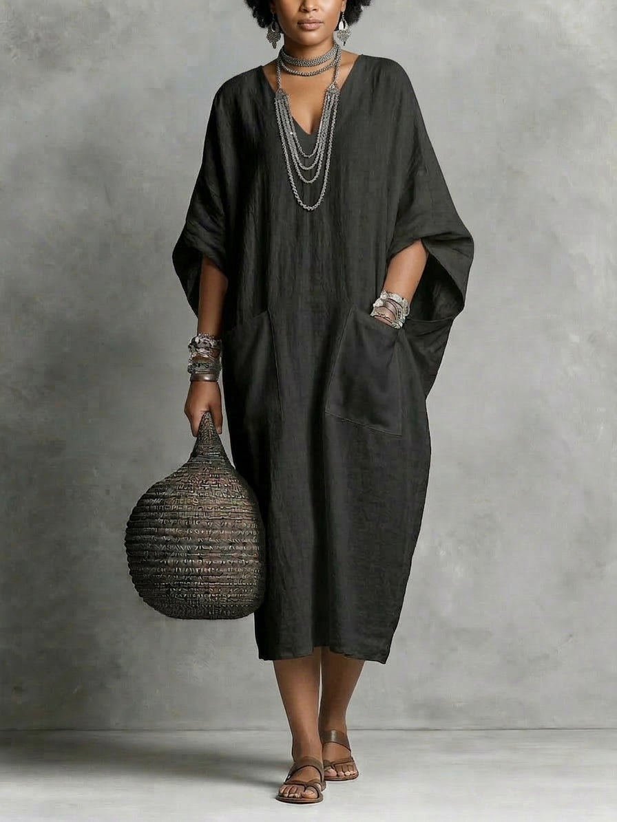 Kaia | Relaxed Kaftan Maxi Dress - Plus size model