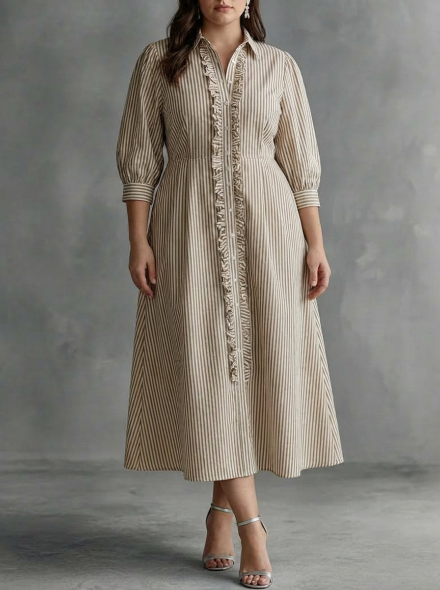 Elin | Stripe Maxi Dress - Plus size model