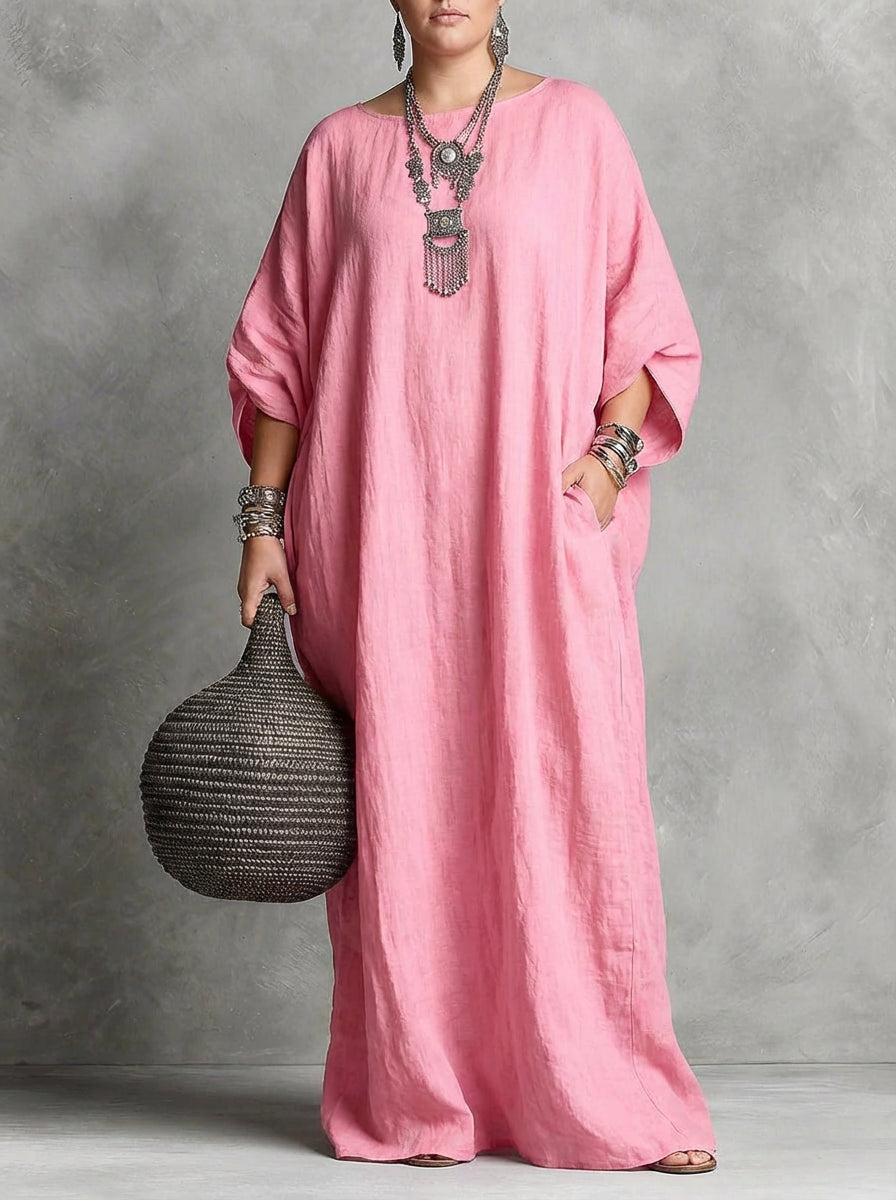 Serena | Oversized Maxi Dress - Plus size model