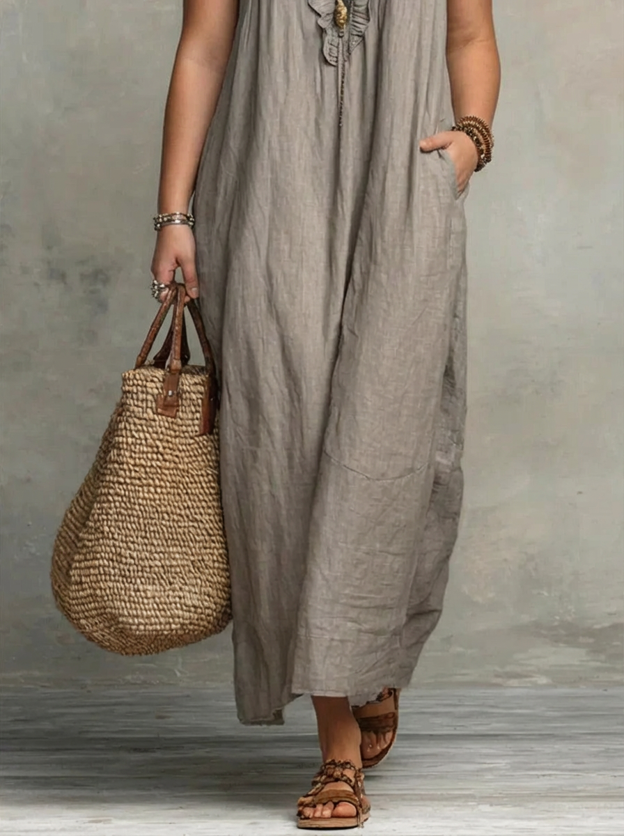 Sienna | Boho Ruffle Maxi Dress - Plus size model