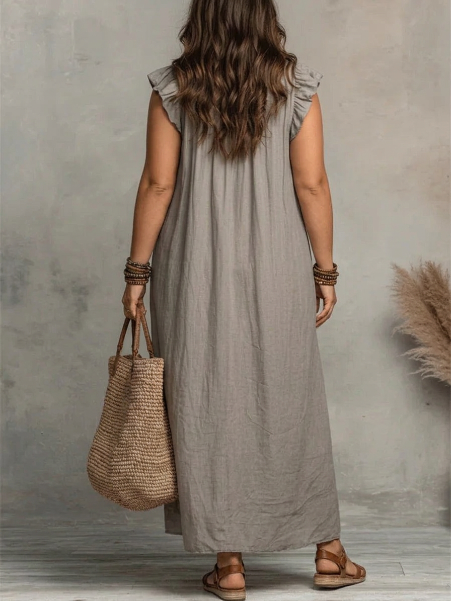 Sienna | Boho Ruffle Maxi Dress - Plus size model
