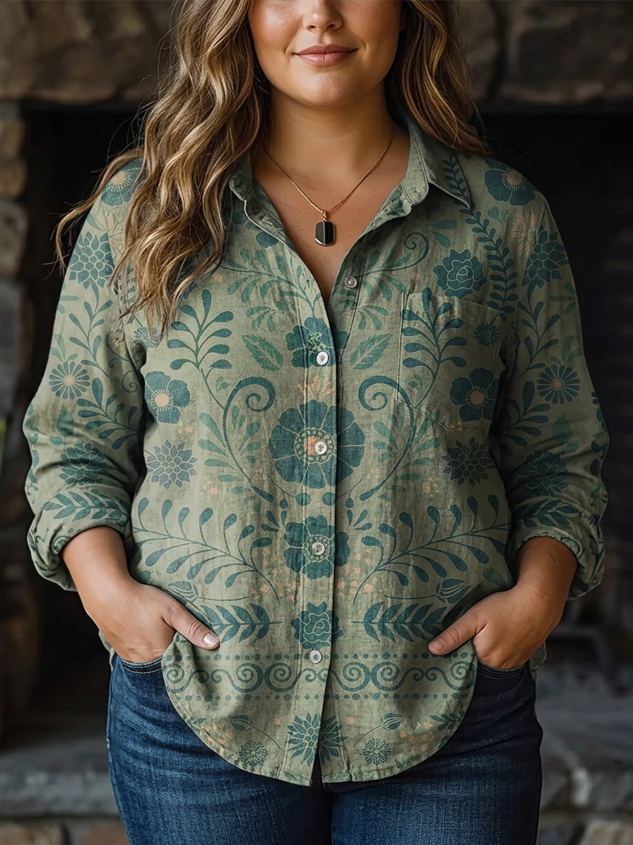 Emilia | Vintage Flower Print Casual Long Sleeve - Plus size model