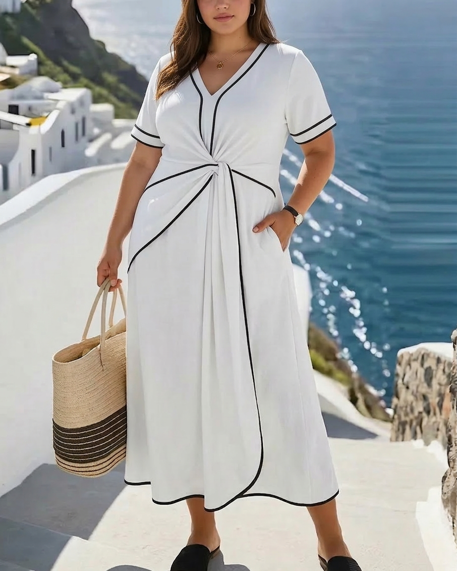Ananya - Elegant Flattering Dress - Plus size model