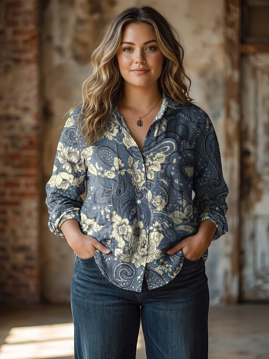 Denise | Paisley Pattern Print Casual Long Sleeve - Plus size model